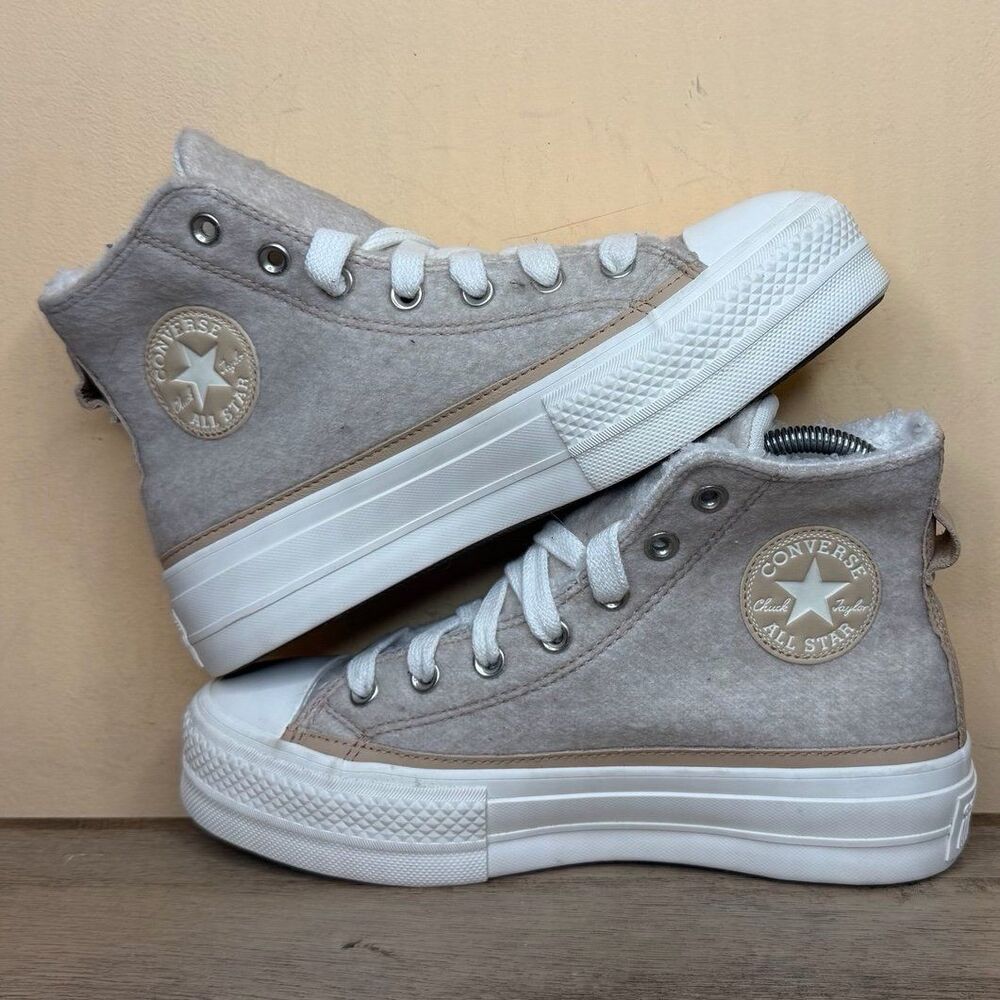 Converse Wmns CTAS Lift Platform High Faux Mohair Egret sneakers size 8 shoes